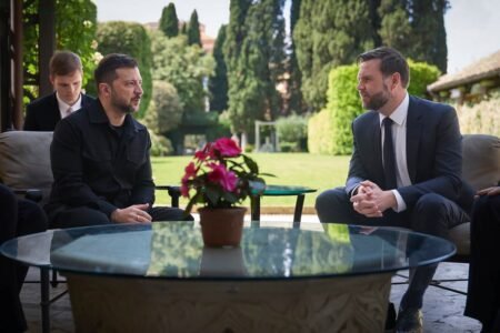 Ukraine-Russia warfare newest: Zelensky meets JD Vance at Vatican forward of essential Trump name with Putin
 | EUROtoday