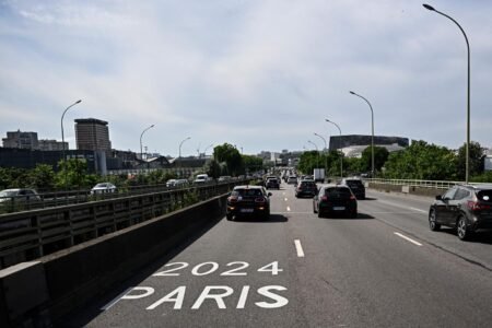 In Paris, begin of controls on the lane reserved for the gadget carpooling
 | EUROtoday