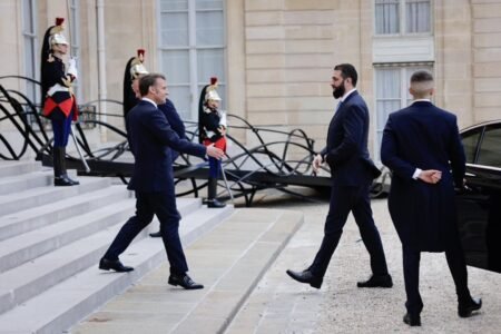 Emmanuel Macron asks the Syrian chief Ahmed al-Charaa to guard “all Syrians without exception”
 | EUROtoday
