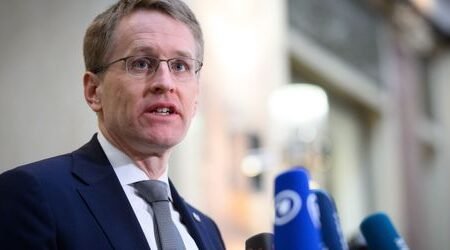 Daniel Günther calls for AfD ban procedure-and contradicts Friedrich Merz
| EUROtoday