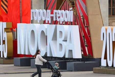 Ukraine, drones assaults in Moscow: airports closed for hours. Gas, EU plan to finish Russian provides
 | EUROtoday