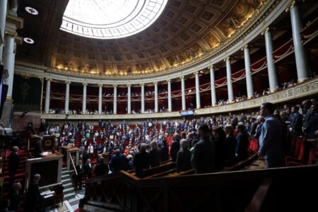 In Parliament, a rare session in early July with six scheduled texts
 | EUROtoday