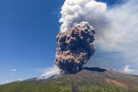 Mount Etna eruption reside updates: Volcanic blast which despatched vacationers fleeing was strongest in 4 years
 | EUROtoday