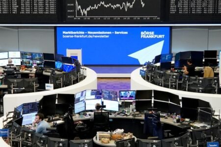 Bag, just a little moved Europe awaiting alerts on US-China negotiations
 | EUROtoday
