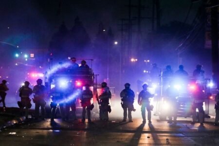 In Los Angeles immigration clashes. The Pentagon desires to ship the marines
 | EUROtoday