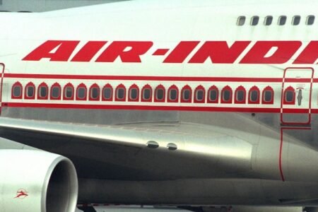Flight Air India: the contacts misplaced after just a few seconds. On board 169 Indians, 53 British, one Canadian and Seven Portuguese. Live updates
 | EUROtoday